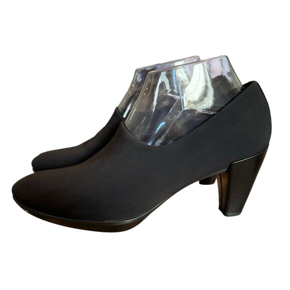 ECCO Sculptured 45 Black‎ Fabric Block Heel Pumps Leather Lined EUC 9.5/40 - Picture 4 of 9